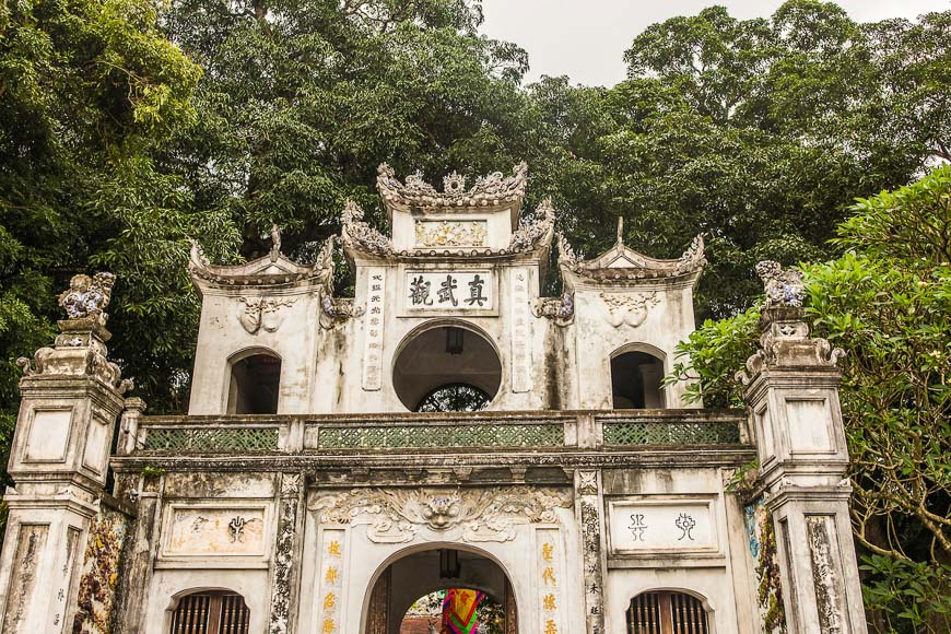 Quan Thanh Taoist temple